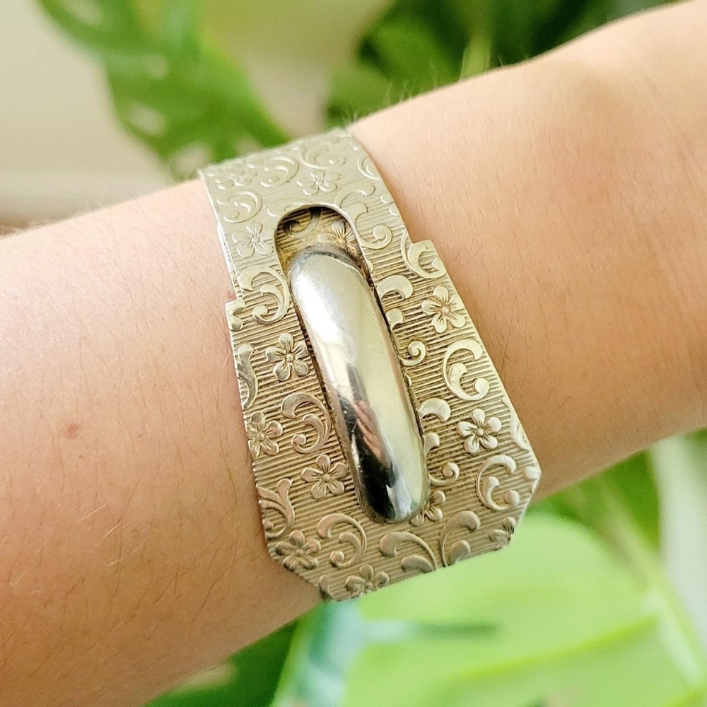 Vintage Silver Floral Ornate Bracelet